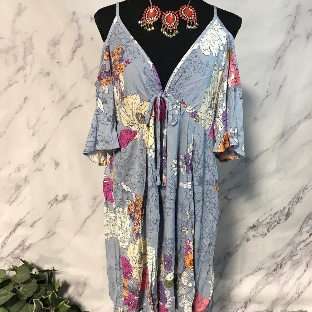 5🌟Reviews BLUE FLORAL DRESS - Picture 2 of 8